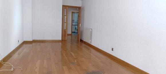 3 bedrooms Apartment in Logrono, Spain No. 153784 10