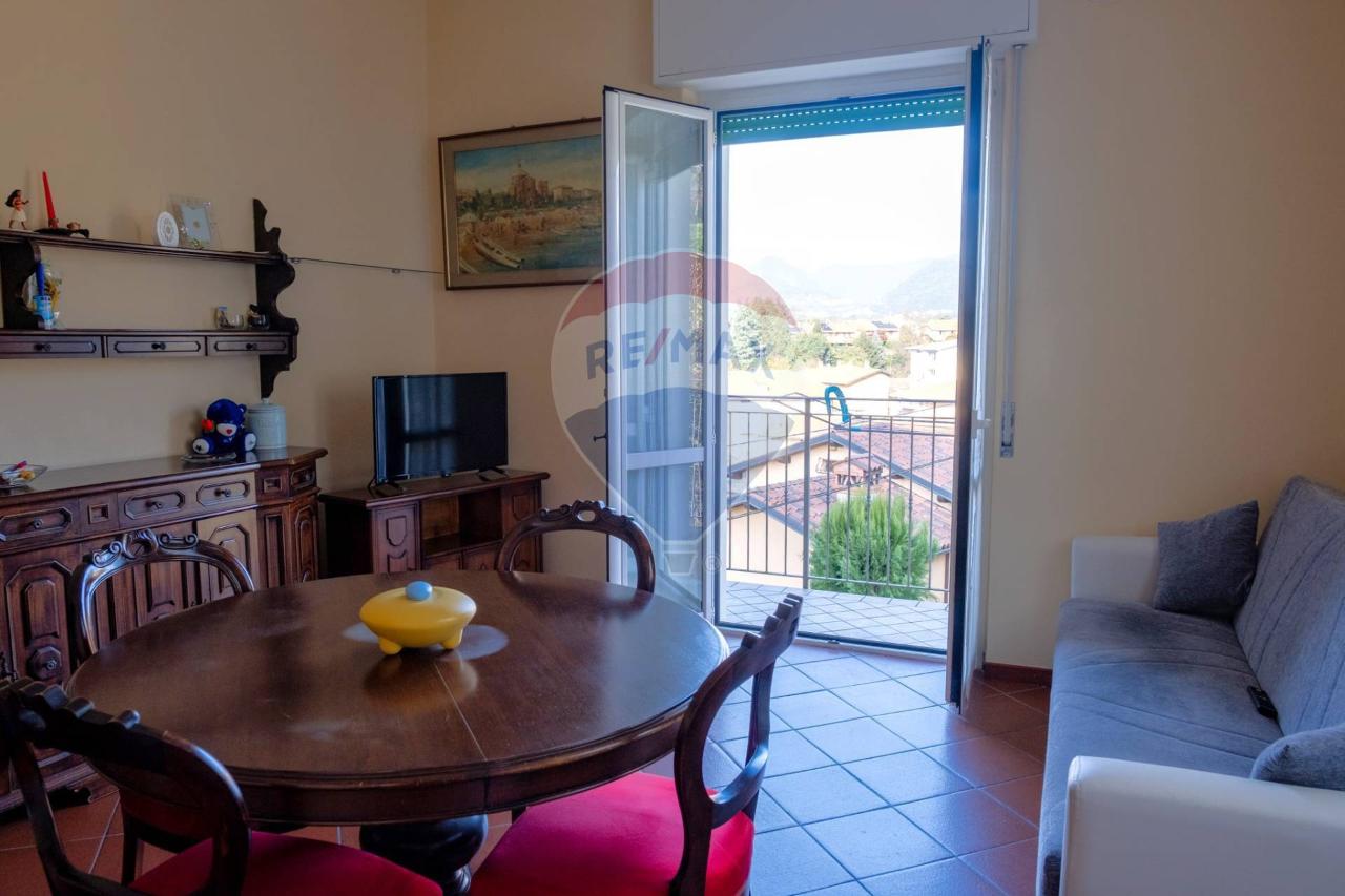 2 rooms Apartment in Ponteranica, Italy No. 33720
