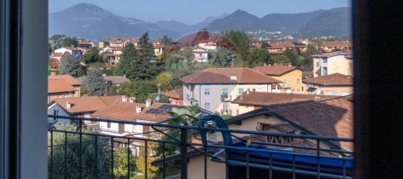 2 rooms Apartment in Ponteranica, Italy No. 33720 13