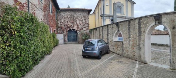 Apartamento de 3 habitaciónes en Anzano del Parco, Italy No. 181152 17