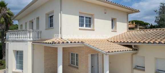 Вилла с 4 спальнями в Кастель-Пладжа-д'Аро, Испания № 184425 24