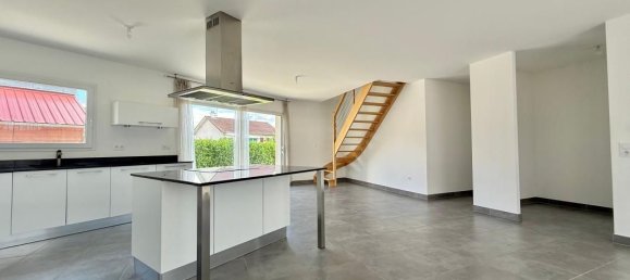 5 غرف نوم منزل في Arc-sur-Tille, France رقم 334900 6