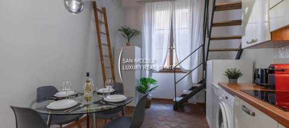2 rooms Apartment in Florence, Italy No. 188053 4