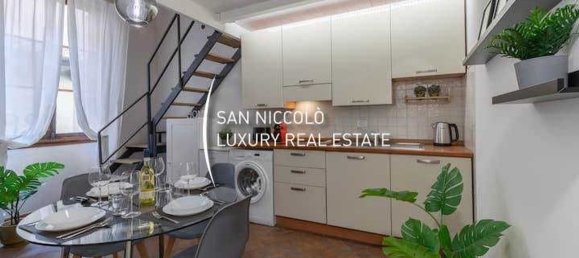 2 rooms Apartment in Florence, Italy No. 188053 3