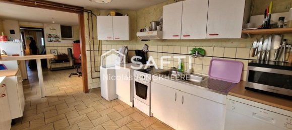 3 bedrooms House in Annezin, France No. 268757 5