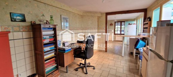 3 bedrooms House in Annezin, France No. 268757 8