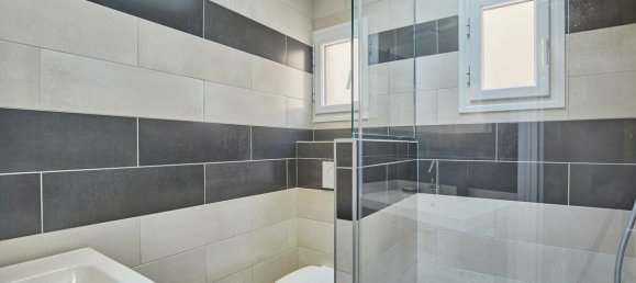 2 bedrooms Castles in Paris, France No. 168993 31