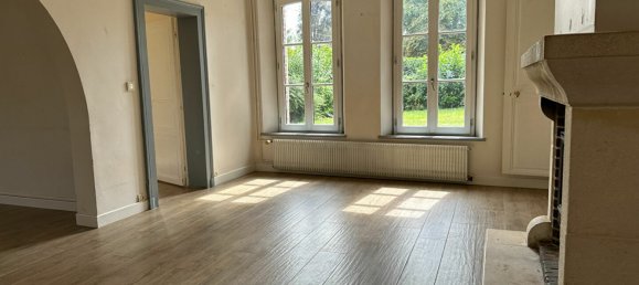 3 bedrooms House in Neron, France No. 251567 7