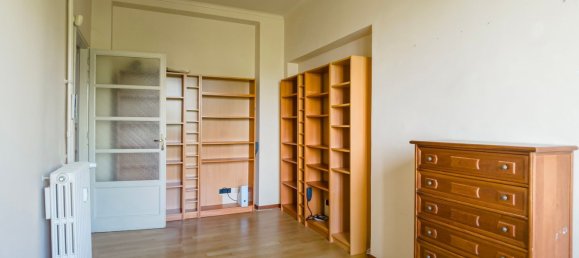3 bedrooms Apartment in Turin, Italy No. 332595 12