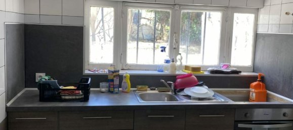 5 bedrooms House in Goussainville, France No. 169651 10