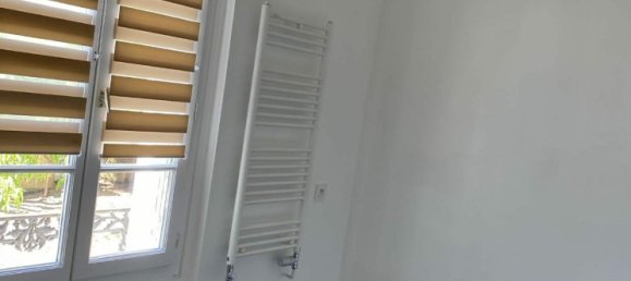 5 bedrooms House in Goussainville, France No. 169651 5