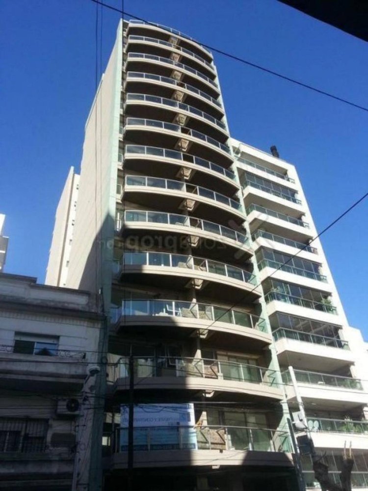 Studio in Avellaneda, Argentina No. 103079