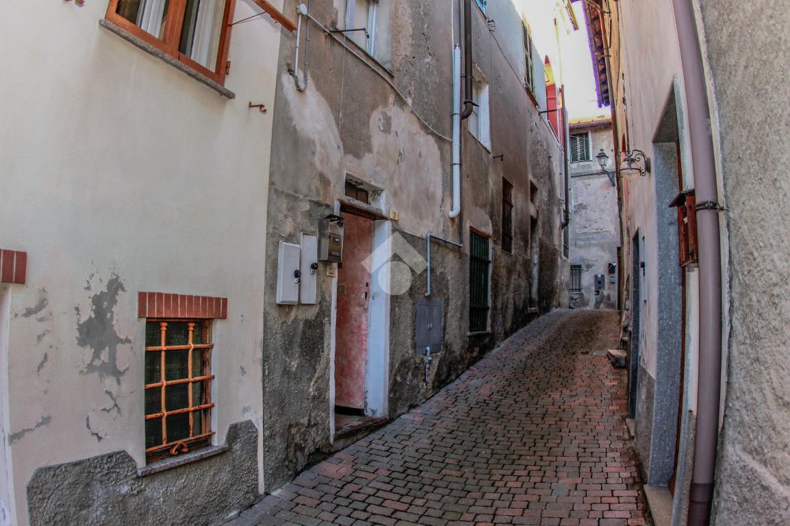 3 rooms House in Carrosio, Italy No. 137261