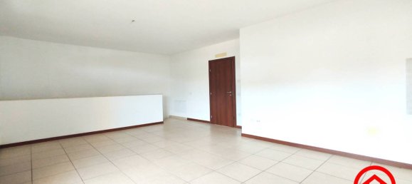 Apartamento T2 em Mercato Saraceno, Italy N.º 341911 6