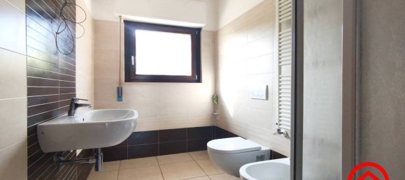 Apartamento T2 em Mercato Saraceno, Italy N.º 341911 12