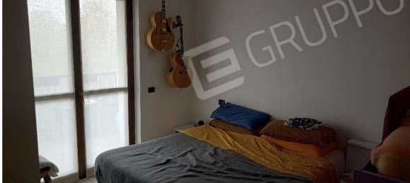 2-salle Appartement à Legnano, Italy No. 295976 27
