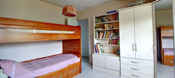 4 bedrooms House in Verneuil-sur-Seine, France No. 182838 5