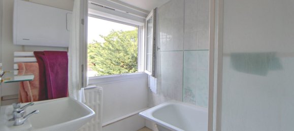 4 bedrooms House in Verneuil-sur-Seine, France No. 182838 8