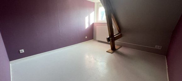 2 bedrooms Apartment in Carignan, France No. 73991 11