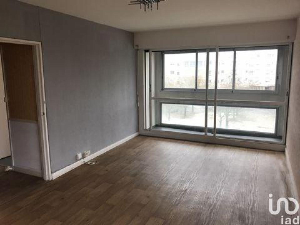 3 chambres Condo à Poitiers, France No. 30449