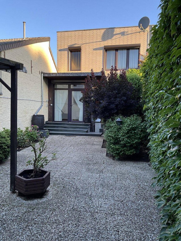 Casa de 6 divisões em Rhein-Erft, Germany N.º 337911