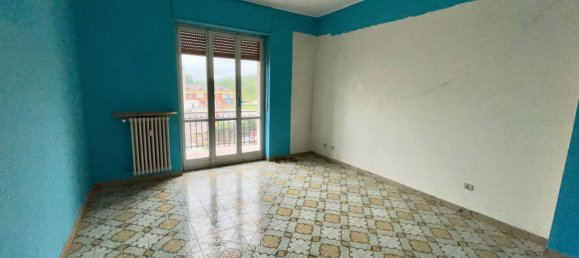 4 rooms Apartment in Mombercelli, Italy No. 133864 3