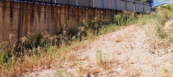 1-salle Terrain à Perugia, Italy No. 49933 10
