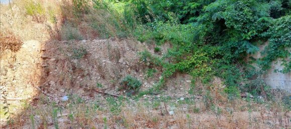 1-salle Terrain à Perugia, Italy No. 49933 9