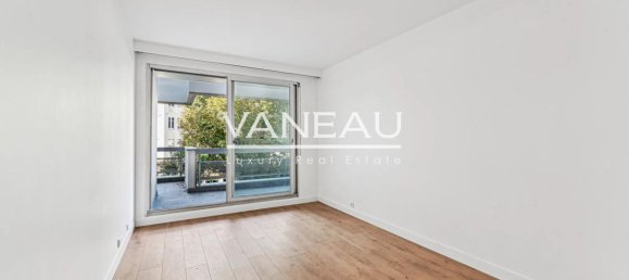 3 bedrooms Apartment in Paris, France No. 170111 9