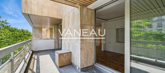 3 bedrooms Apartment in Paris, France No. 170111 4