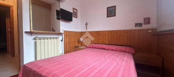 Apartamento de 3 dormitorios en Comacchio, Italy No. 284511 20
