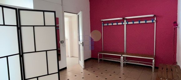 375m² Warehouse in Livorno, Italy No. 102694 17