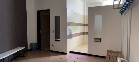 375m² Warehouse in Livorno, Italy No. 102694 12