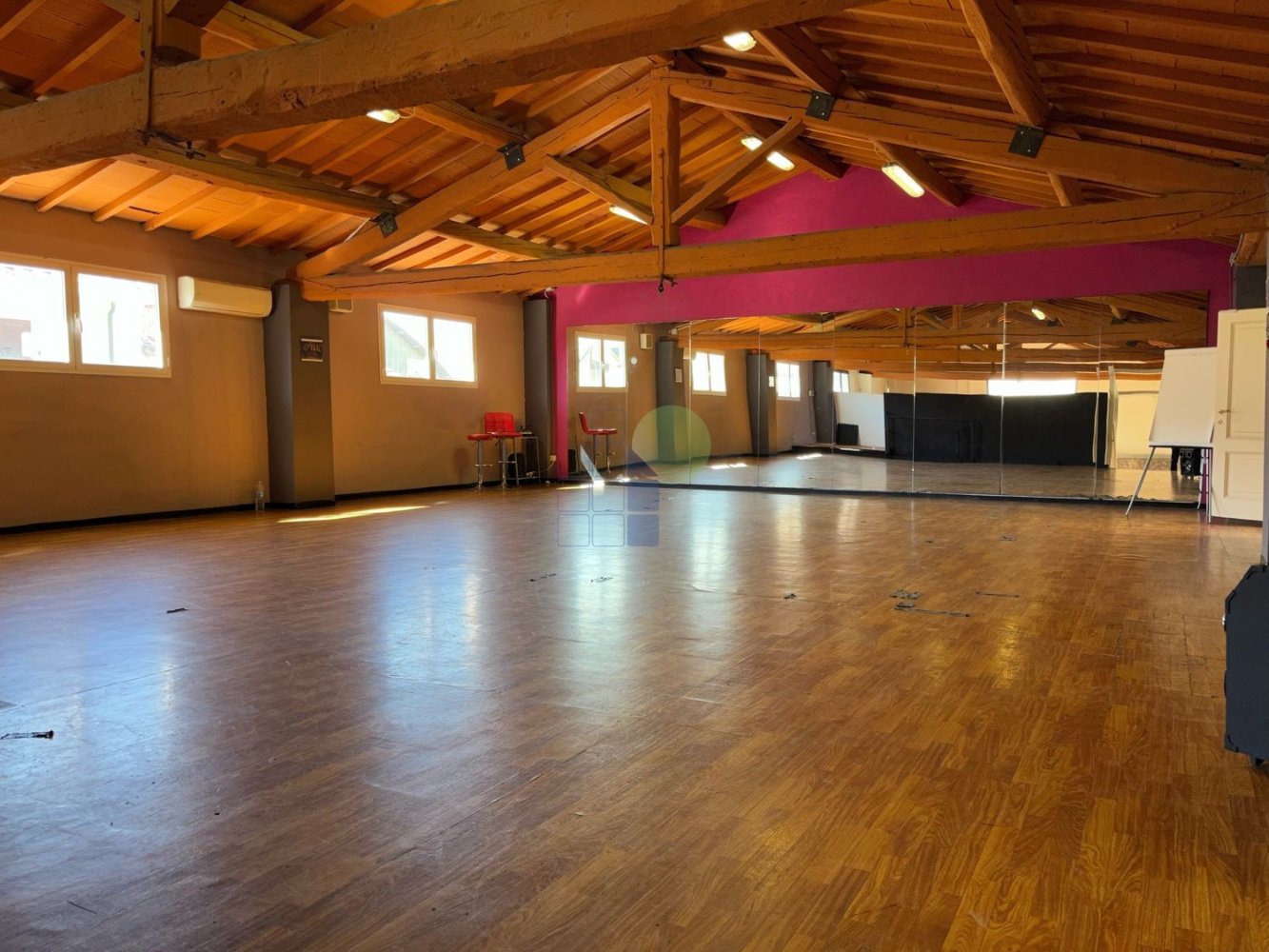 375m² Warehouse in Livorno, Italy No. 102694