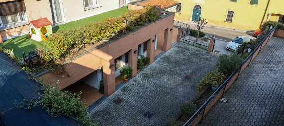 Дом с 12 комнатами в Суэлло, Италия № 177491 23