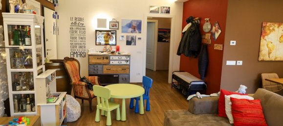 Дом с 12 комнатами в Суэлло, Италия № 177491 57