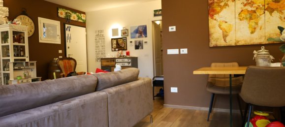 Дом с 12 комнатами в Суэлло, Италия № 177491 61