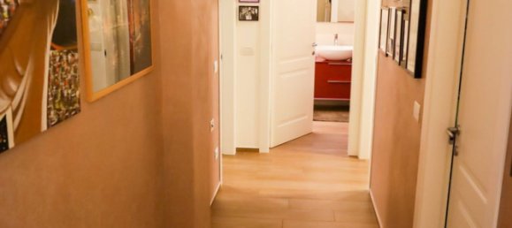 Дом с 12 комнатами в Суэлло, Италия № 177491 56