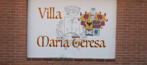 Дом с 12 комнатами в Суэлло, Италия № 177491 6