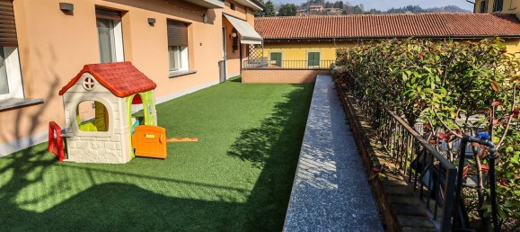 Дом с 12 комнатами в Суэлло, Италия № 177491 27