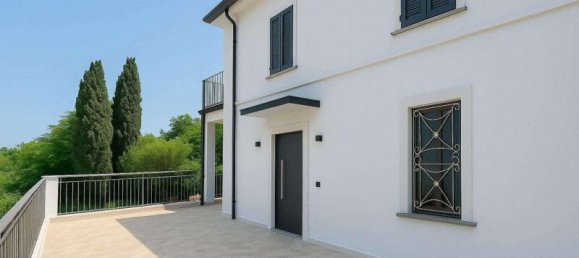 Castelos T12 em Pozzolengo, Italy N.º 266201 10