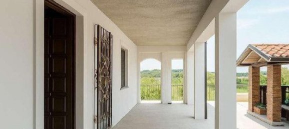 Castelos T12 em Pozzolengo, Italy N.º 266201 12