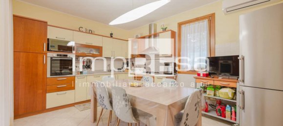 4 Schlafzimmer Villa in Tarzo, Italy, Nr. 278341 10