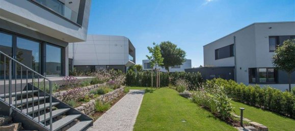 5 Schlafzimmer Villa in Frankfurt am Main, Germany, Nr. 273597 2