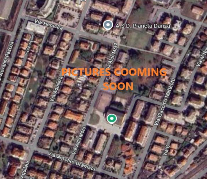 Вилла с 4 спальнями в Куарто д’Альтино, Италия № 195512