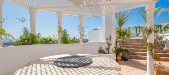 4 Schlafzimmer Villa in Marbella, Spain, Nr. 98921 10