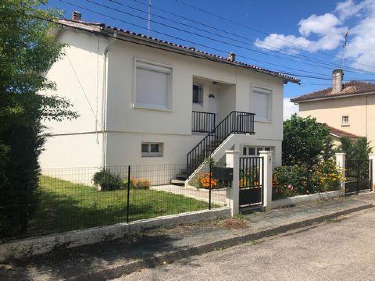 3 bedrooms House in Marmande, France No. 6009