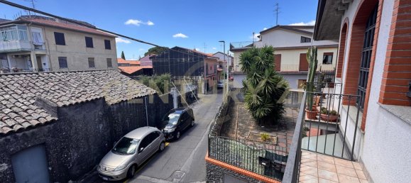 Apartamento de 3 dormitorios en Nicolosi, Italy No. 371176 21