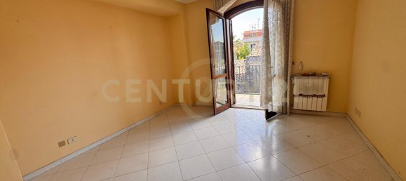 Apartamento de 3 dormitorios en Nicolosi, Italy No. 371176 15