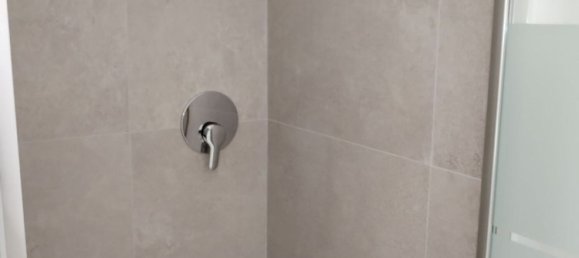 Коммерческая недвижимость 90м² в Болонья, Италия № 169711 10